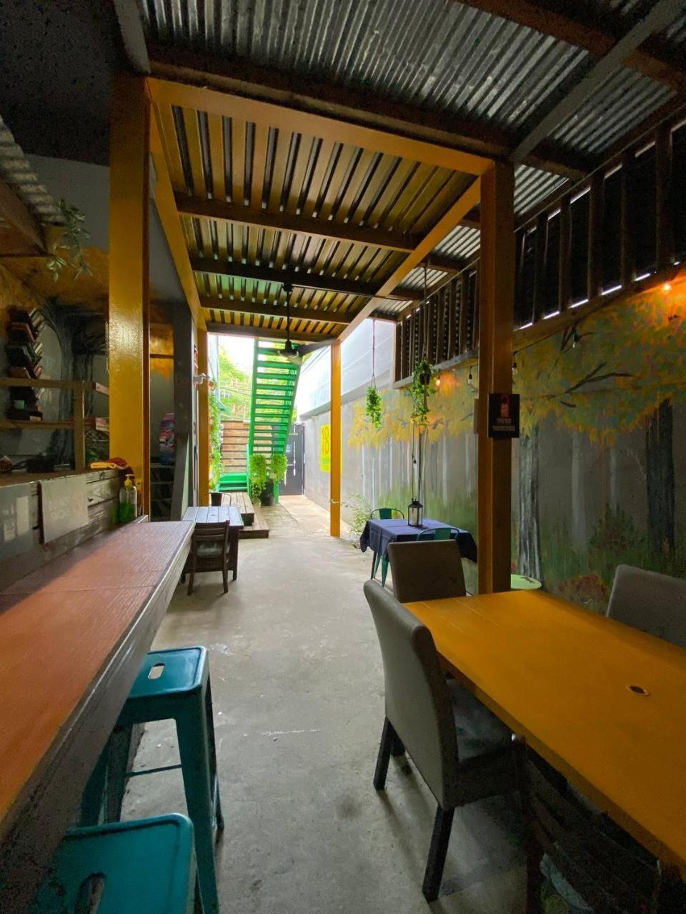 1802 At San Juan Hostel ภายนอก รูปภาพ